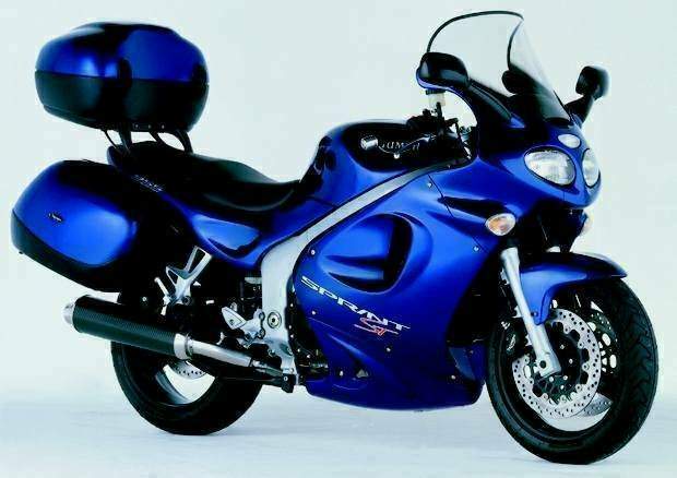 Triumph sprint deals st 955